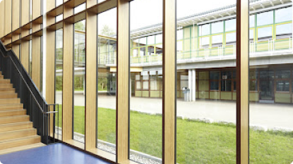 <p><strong>BioPUR Curtain Walls</strong></p>

