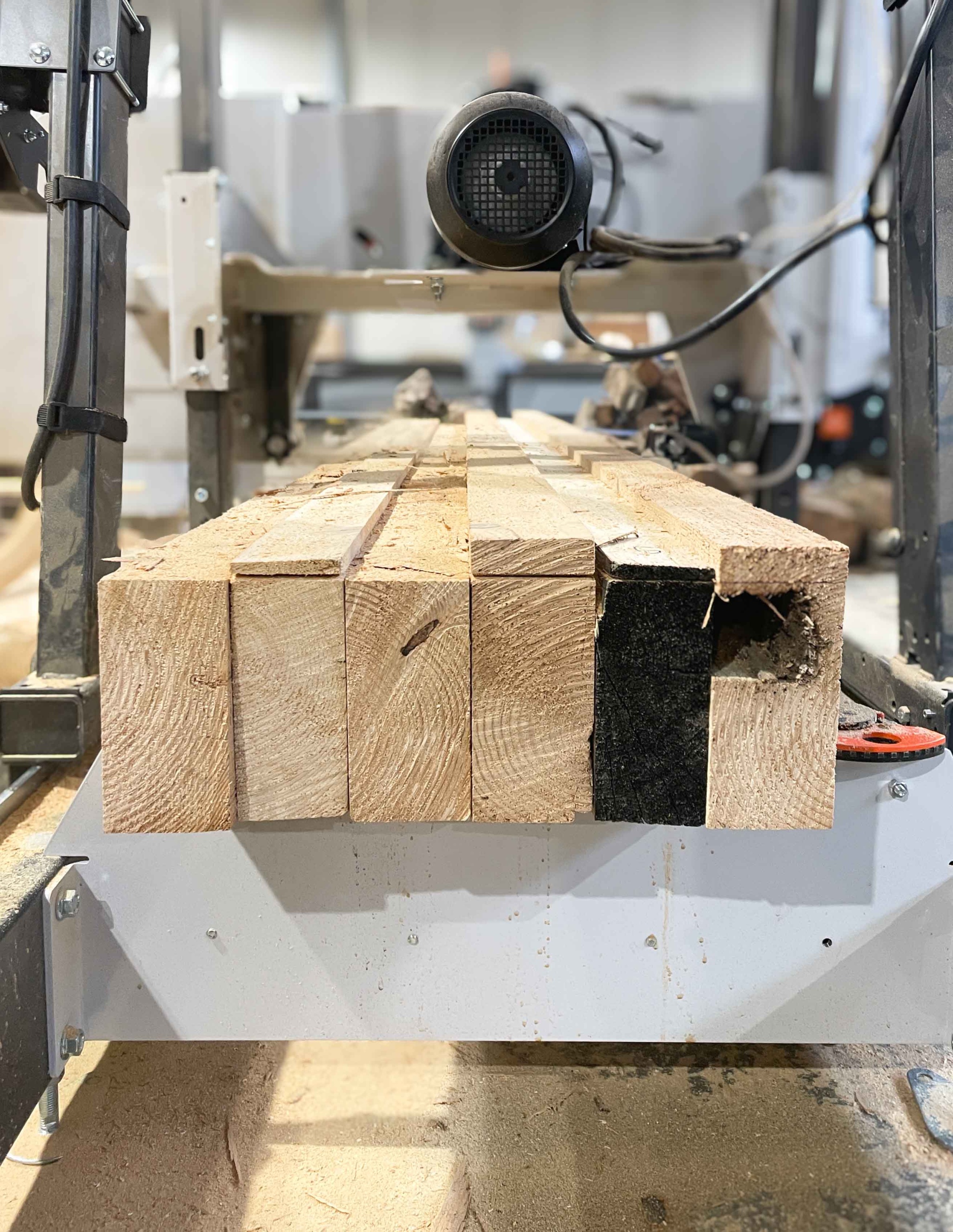 Reclaimed Wood Cutting process